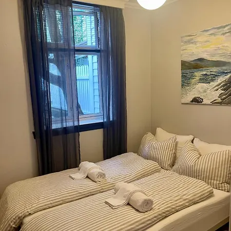 Central Studio Apartment ברגן