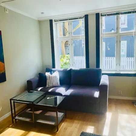 アパート Central Studio Apartment ベルゲン